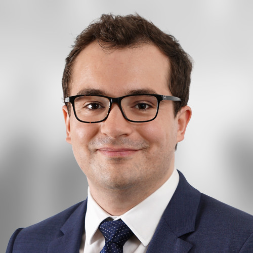 Clément Fricaudet, Clifford Chance