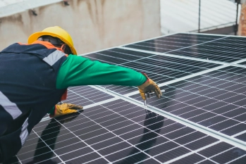 Soleriel propose une offre locative de panneaux solaires pour les particuliers. ©Creative Commons Licence